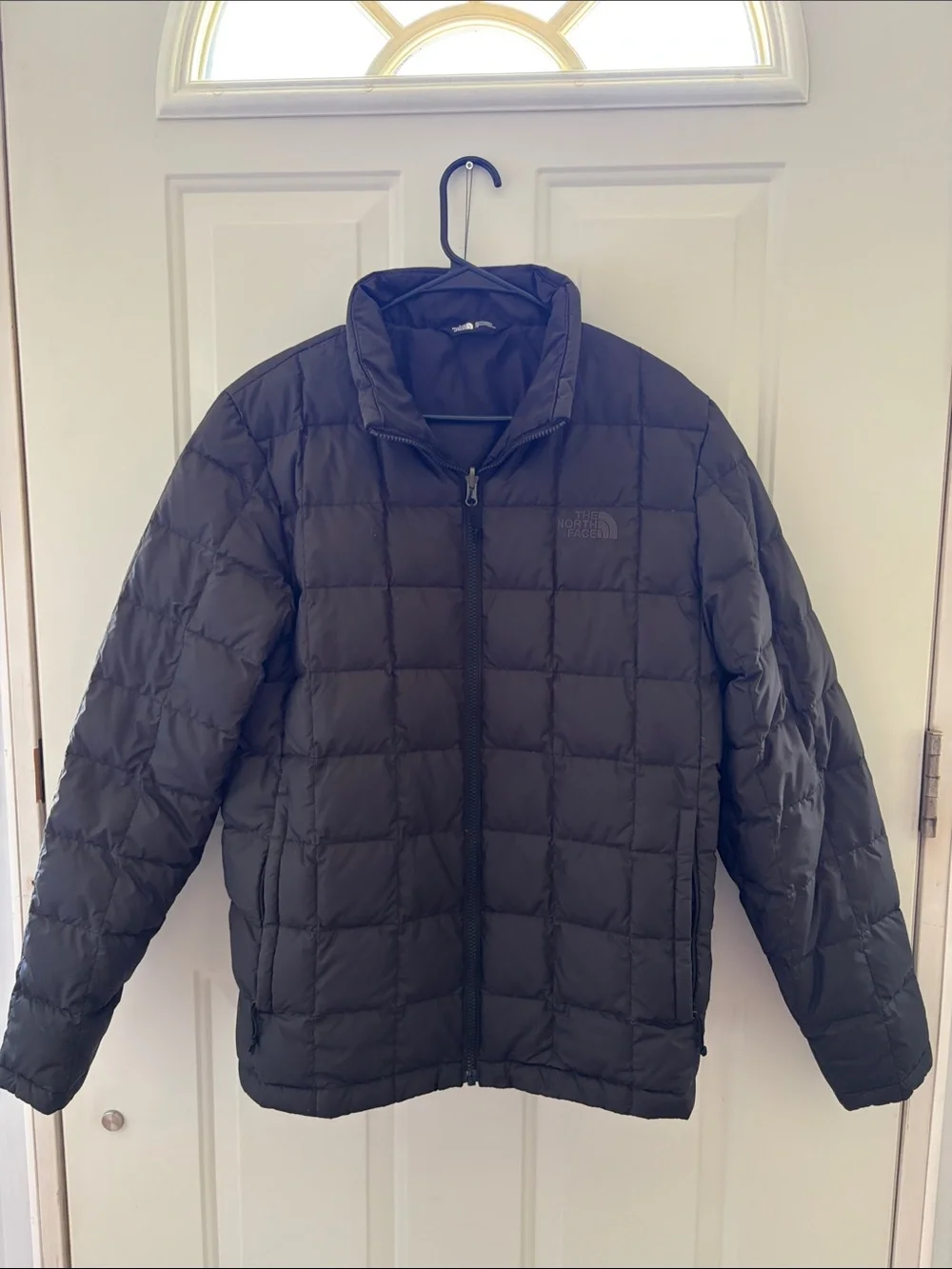The North Face Men’s Black Quilted Square Puffer Jacket